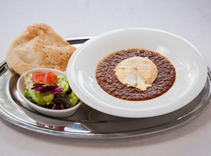 まるごとカマンベールチーズのカレーランチ